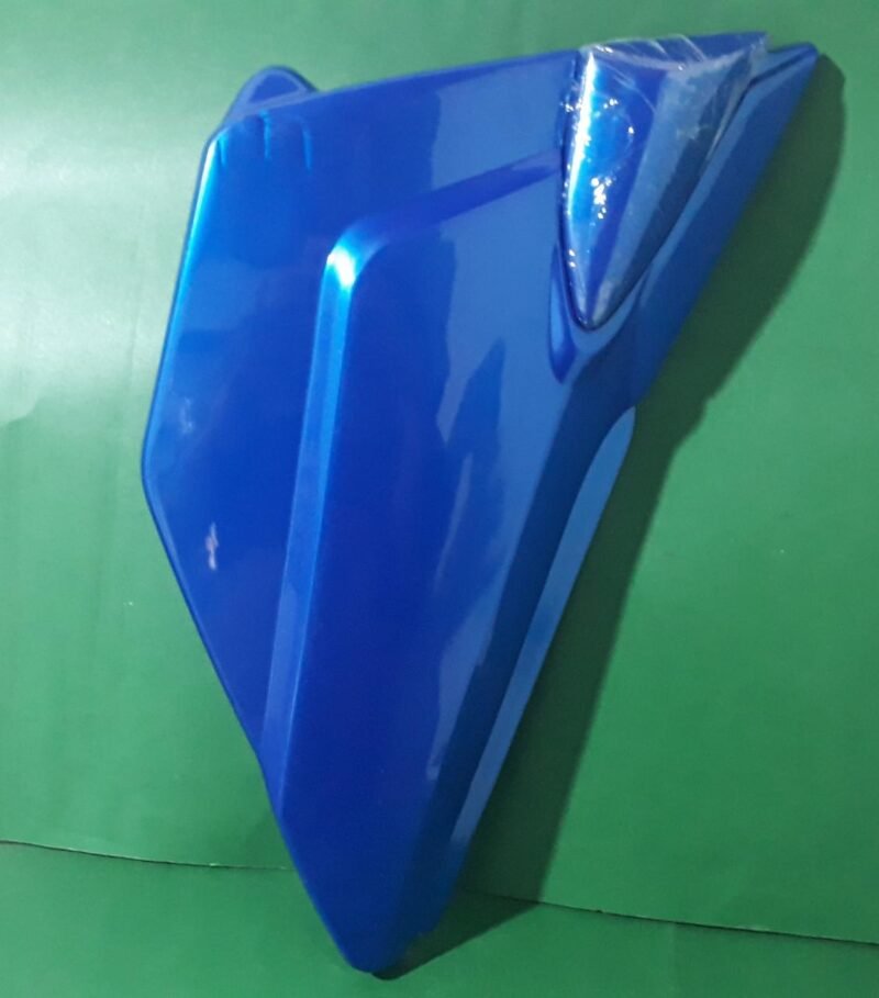 TAPA LATERALES  AKT  125 NKD