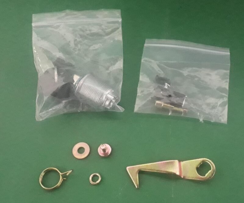 REPUESTO MALETERO TOMCAT 30 L CHAPA